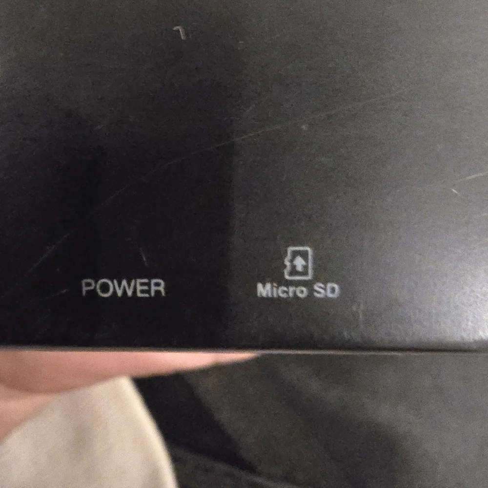 Polaroid 4.3